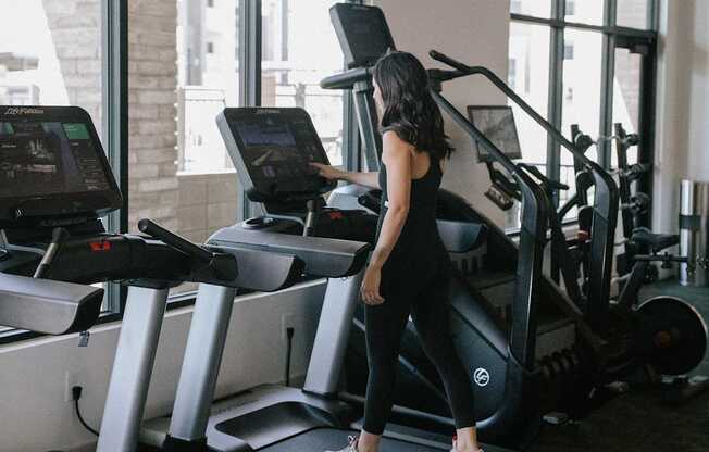 Fitness Center at Amavida Marana Apartments in Marana Arizona