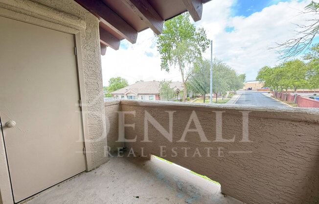 2 beds, 1.5 baths, 827 sqft, $1,295, Unit 2003