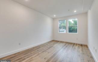 2360 N 6 ST