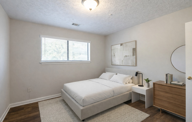 1 bed, 1.5 baths, 700 sqft, $1,200, Unit 1538-L