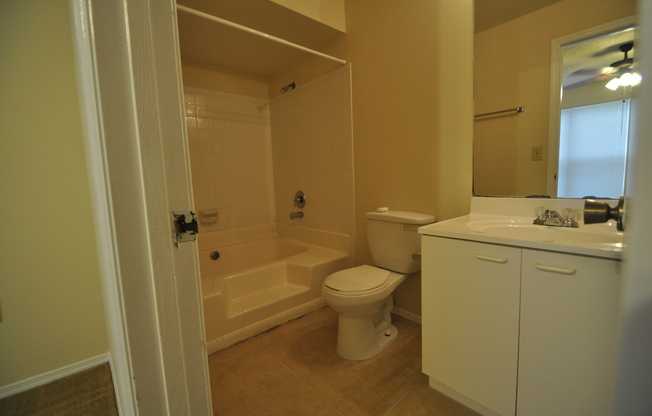 2 beds, 2 baths, $1,650