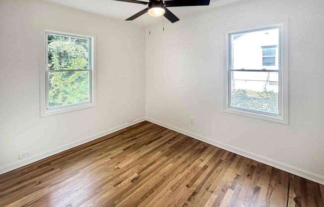 3 beds, 2 baths, $2,499