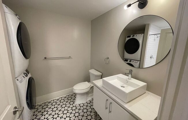 Studio, 1 bath, 410 sqft, $1,085, Unit 1223- #403