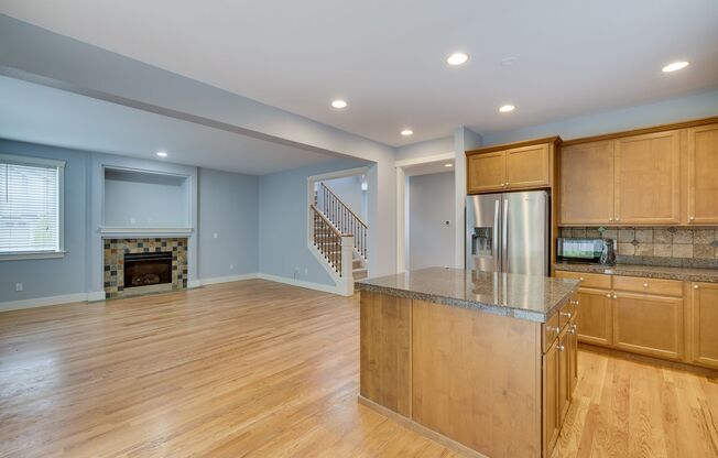 4 Bedroom PLUS Bonus Room at Carriage Park Tambark!
