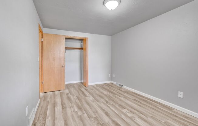 1 bed, 1 bath, 800 sqft, $1,199, Unit 3835 - 6