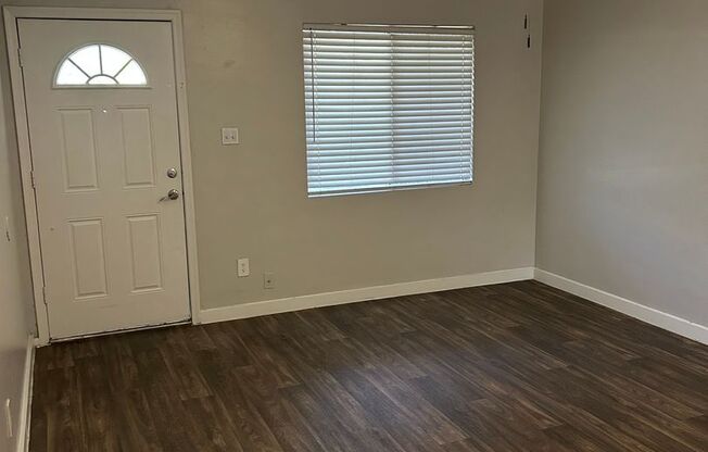 1 bed, 1 bath, 625 sqft, $995, Unit 06