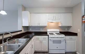 The Park at Aviano Apartments in Baytown, Texas