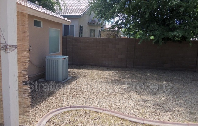238 W GAIL DR