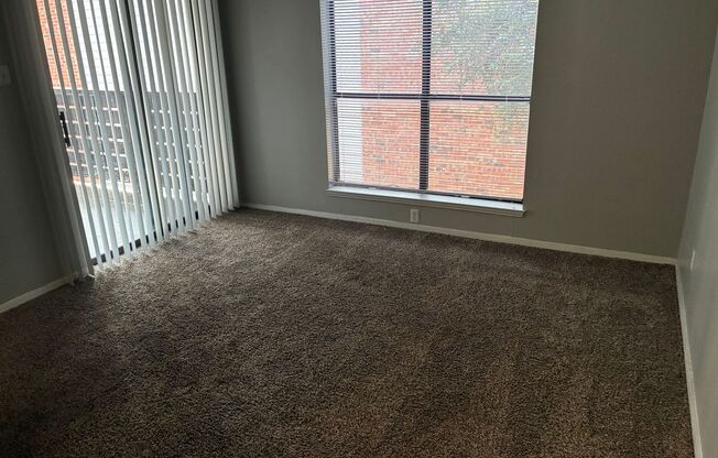 1 bed, 1 bath, 500 sqft, $765, Unit 111