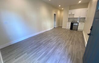 Studio, 1 bath, 302 sqft, $1,995, Unit Unit B