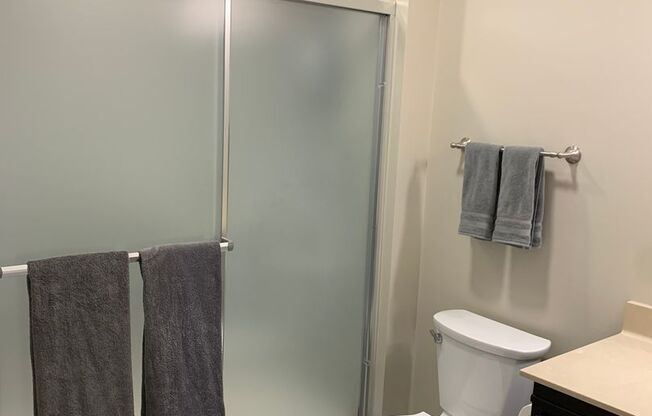 1 bed, 1 bath, 683 sqft, $1,800, Unit 313