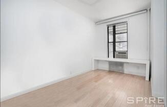 123 E 88 ST