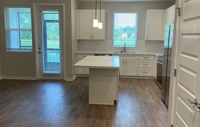 3 beds, 3 baths, 1,688 sqft, $2,496, Unit NEO1547