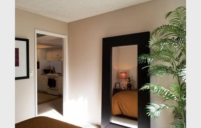 1 bed, 1 bath, 700 sqft, $1,100, Unit 187