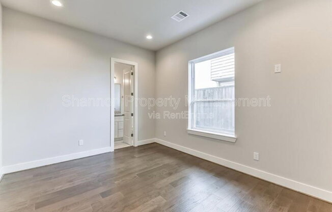 10915 BROOKESHIRE CHASE LN
