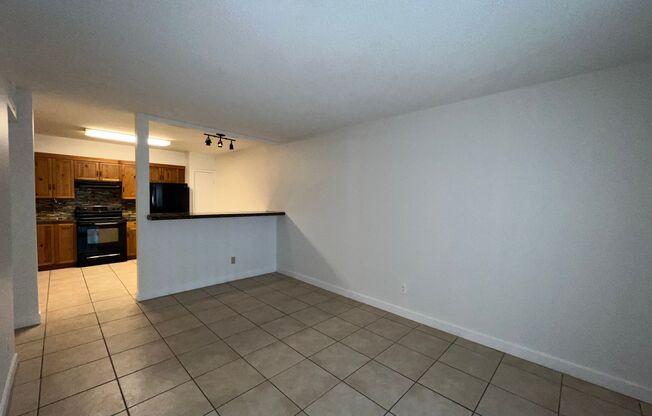 3 beds, 1 bath, $1,495