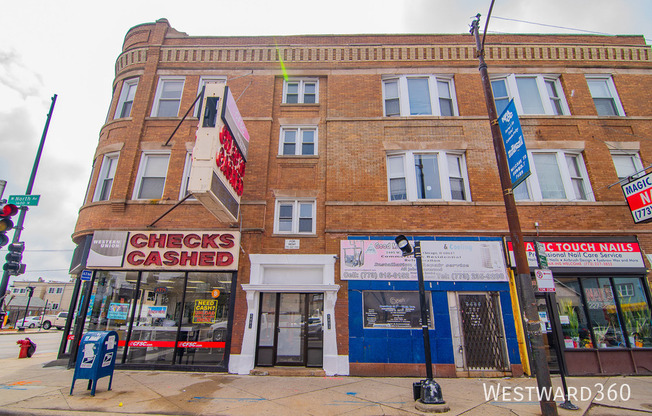 3403 W N AVE