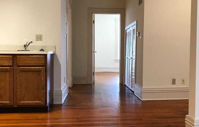 1 bed, 1 bath, 620 sqft, $995, Unit 307