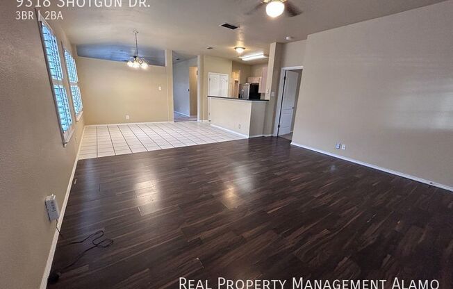 3 beds, 2 baths, 1,687 sqft, $1,699