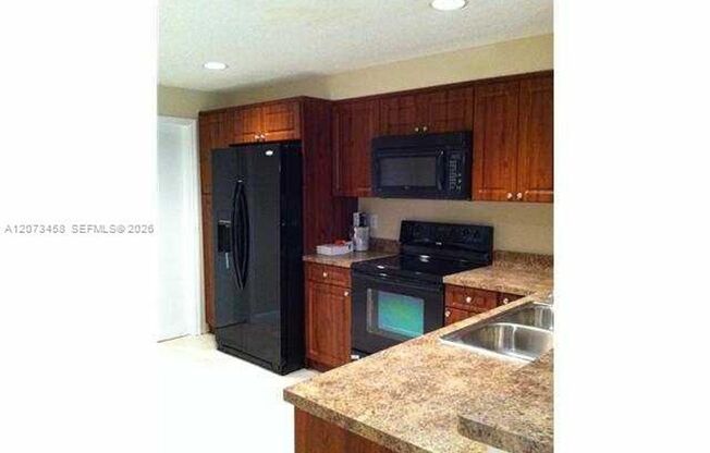 1621 Barcelona Way th 6-32, Weston, FL 33327