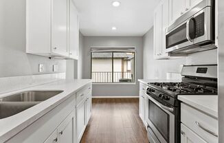 Light & Bright Upgraded Condo!