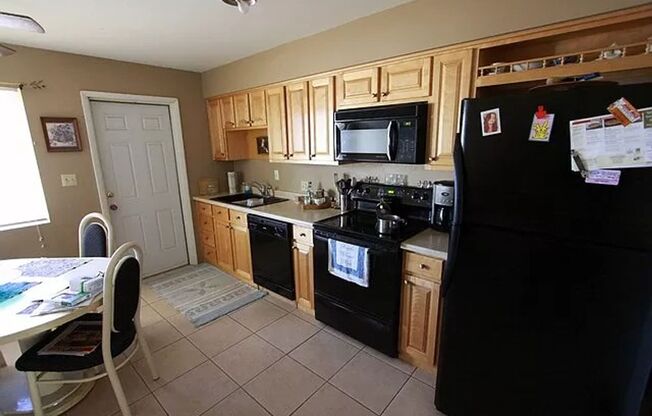 2 beds, 1 bath, 900 sqft, $1,200, Unit 5304 Boise