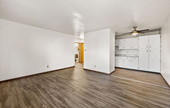 2 beds, 1 bath, $1,219.99, Unit 1143-02