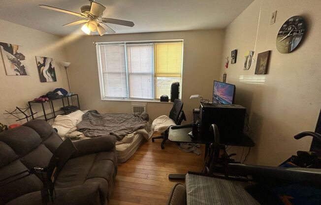 Studio, 1 bath, $750, Unit 110
