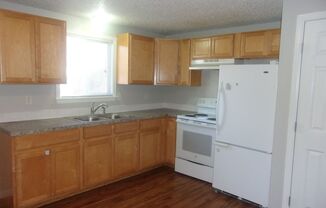 2 beds, 1 bath, 720 sqft, $1,250, Unit A