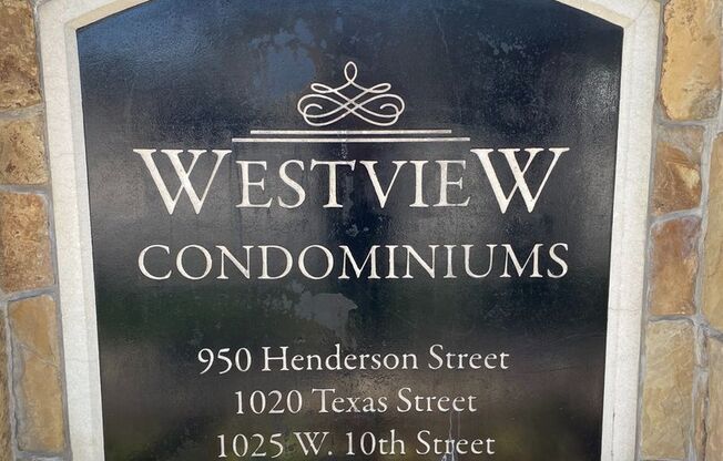 2 beds, 2 baths, 1,250 sqft, $1,699, Unit 1320