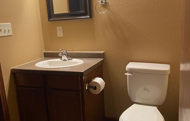 Beautiful, 3 bedroom Townhouse