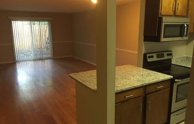 Great Location - SOUTH TAMPA - SOHO / Hyde Park Area