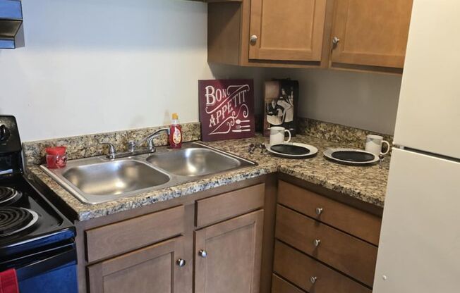 Chateau Royale Apartments