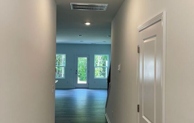 3015 VITNER DR