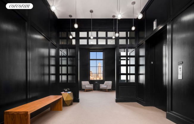 425 W 50 ST