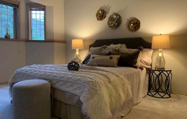 2 beds, 2 baths, $3,380, Unit Unit #16