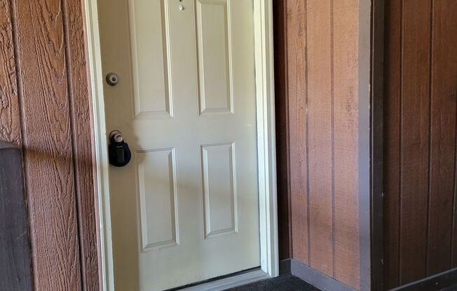 1 bed, 1 bath, 625 sqft, $805, Unit 4996