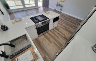 Welcome to Islandia Apartments