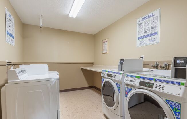 2 beds, 1 bath, 943 sqft, $1,350, Unit 11089118