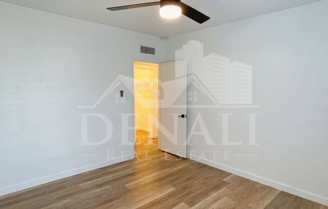 1 bed, 1 bath, 869 sqft, $1,700, Unit 204
