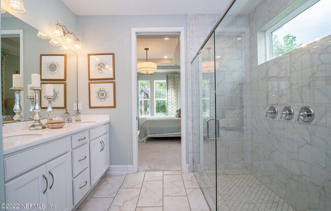 118 PIONEER VILLAGE Drive