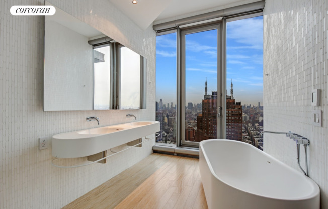 3 beds, 3.5 baths, 2,175 sqft, $29,500, Unit 34AE