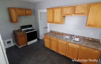 4 beds, 1 bath, 1,971 sqft, $1,560, Unit #2