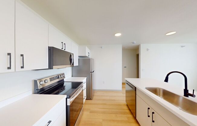 1 bed, 1 bath, 590 sqft, $895, Unit 905-301