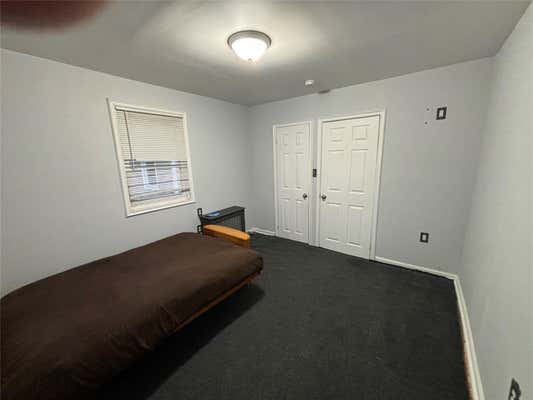 436 TAYLOR AVE