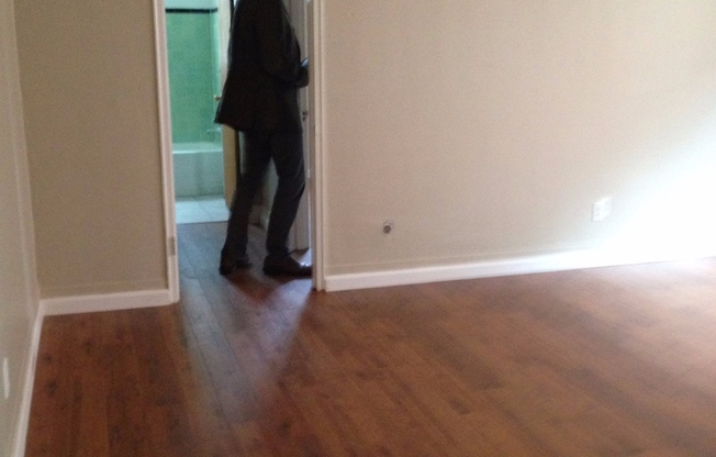 1 bed, 1 bath, $1,195, Unit 17