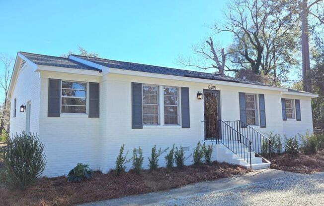 MYRTLE GROVE ROAD - Private Boat Ramp in neighborhood!