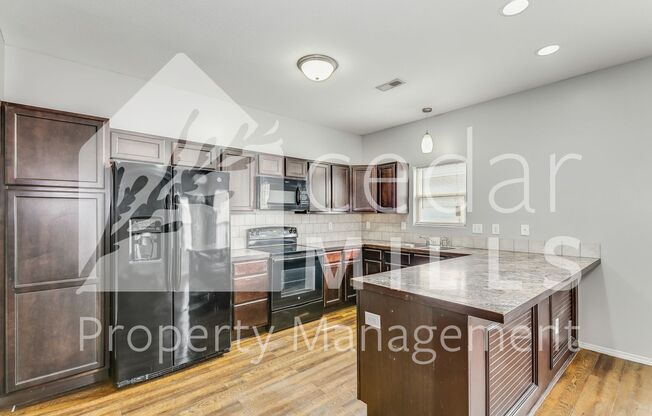 3 beds, 2 baths, 1,200 sqft, $1,250, Unit 312