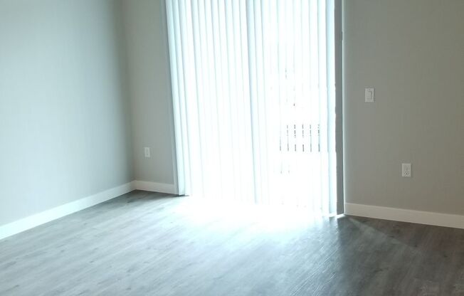 1 bed, 1 bath, 785 sqft, $1,395, Unit 124-109
