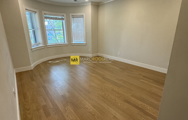 535 NEWBURY ST